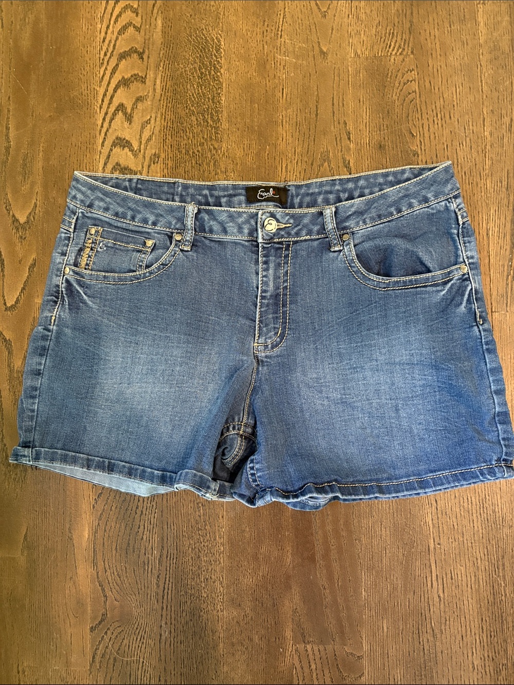 Earl Jean Medium Wash Denim Shorts Sz 18W